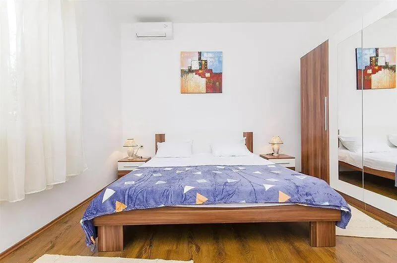 Apartment Romeo Trogir